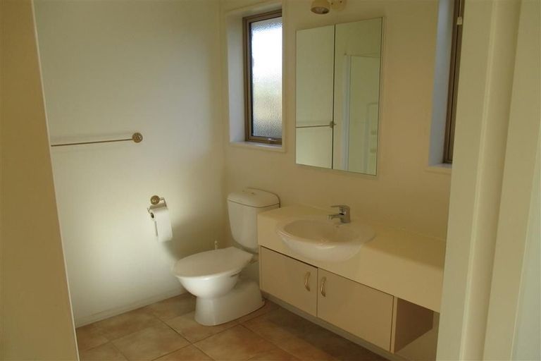 Photo of property in 52 Mounter Avenue, Northwood, Christchurch, 8051