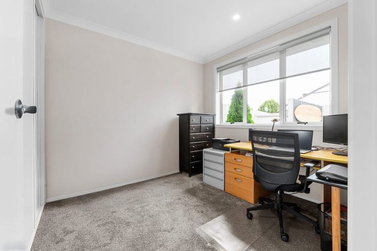 Photo of property in 81 Vardon Road, St Andrews, Hamilton, 3200