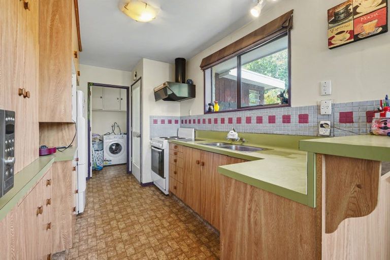 Photo of property in 2/119a Prestons Road, Redwood, Christchurch, 8051