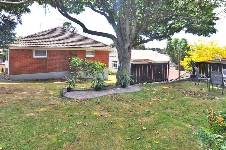 Photo of property in 2/151 Trafalgar Street, Onehunga, Auckland, 1061