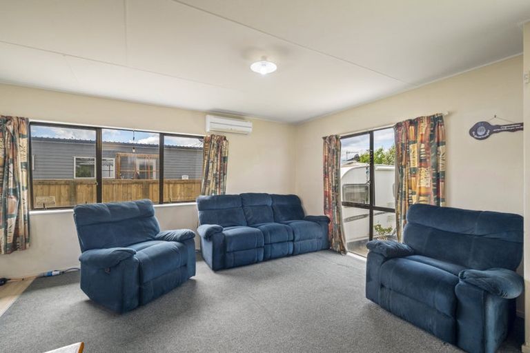 Photo of property in 11a Walker Road, Fairy Springs, Rotorua, 3015