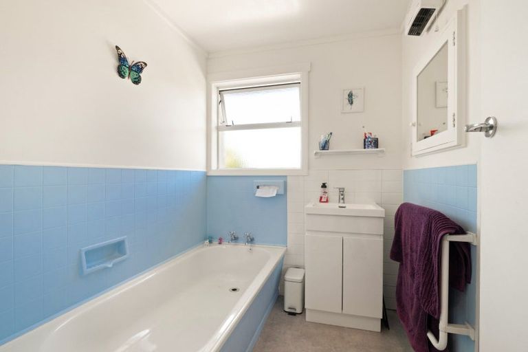 Photo of property in 4 Strode Street, Halfway Bush, Dunedin, 9010