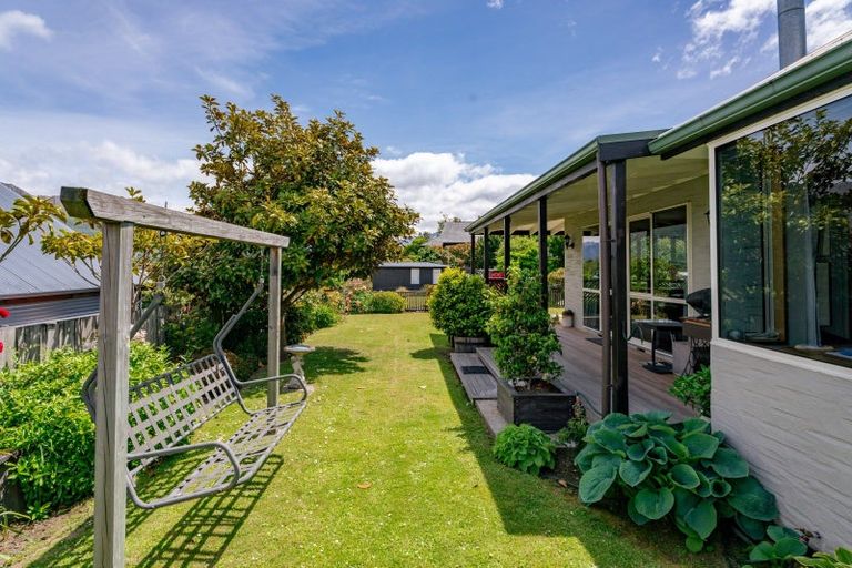 Photo of property in 1 Totara Terrace, Wanaka, 9305