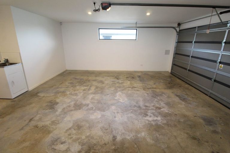 Photo of property in 23 Raymond Grace Avenue, Huapai, Kumeu, 0810