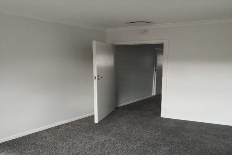 Photo of property in 7 Heretaunga Square, Silverstream, Upper Hutt, 5019