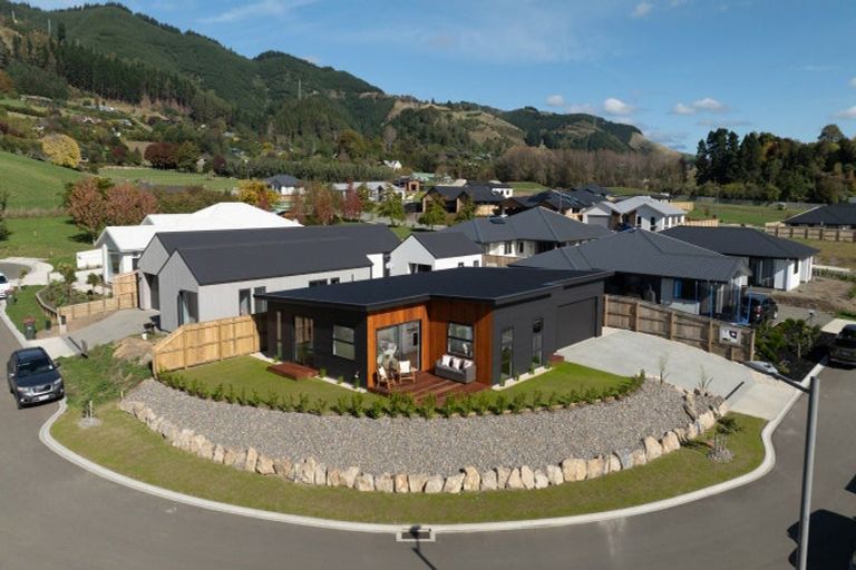 Photo of property in 6 Poukirikiri Place, Richmond, 7020