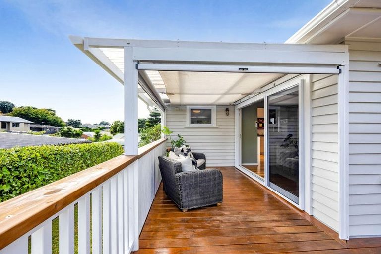 Photo of property in 19 Lawry Street, Blagdon, New Plymouth, 4310