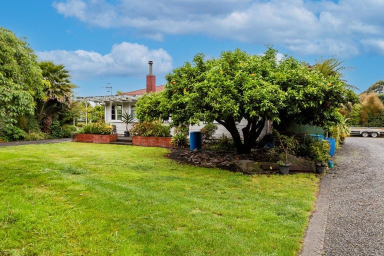 Photo of property in 243 State Highway 2, Clive, 4102