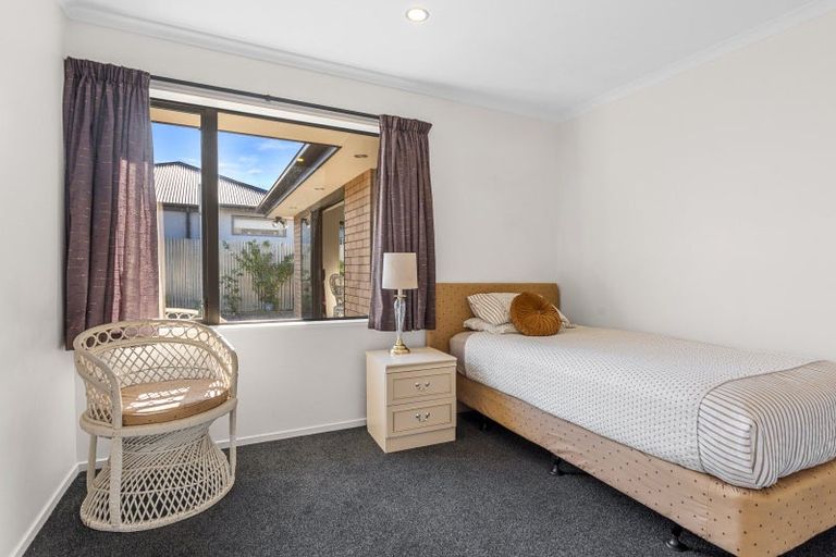 Photo of property in 98a Percival Street, Rangiora, 7400