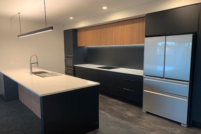 Photo of property in 5 Ada Close, Cambridge, 3434