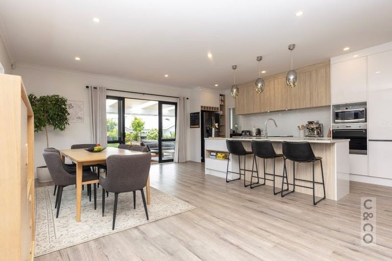 Photo of property in 21 Pukemarino Road, Waimauku, 0812