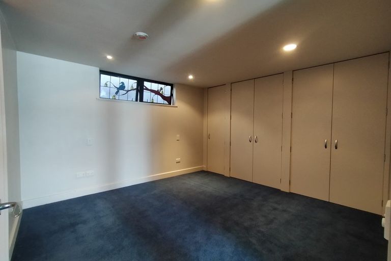 Photo of property in Shelley Bay Terraces, 21/61 Maupuia Road, Maupuia, Wellington, 6022
