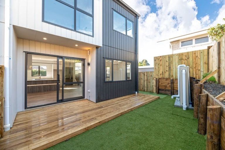 Photo of property in 40 The Boulevard, Sunnyhills, Auckland, 2010