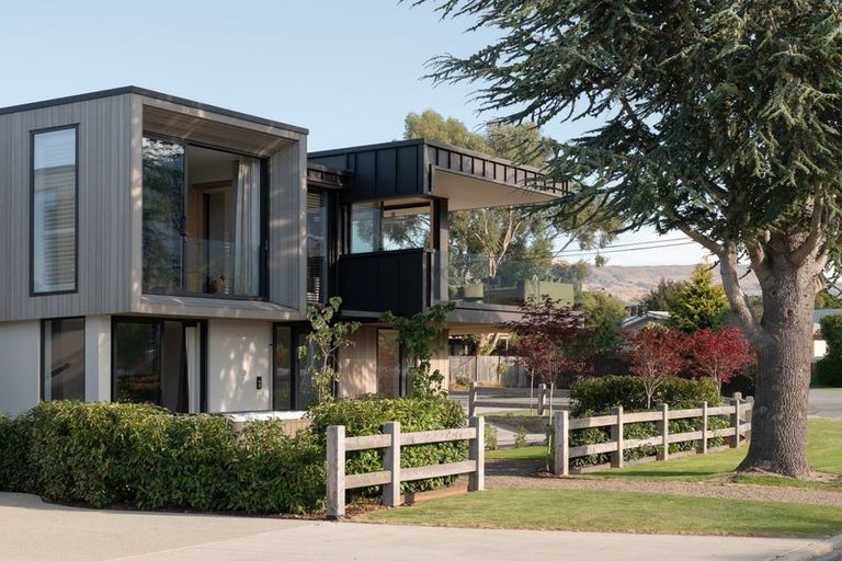 Photo of property in 108 Aubrey Road, Wanaka, 9305