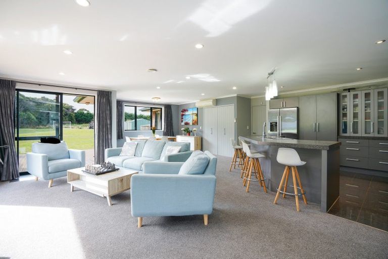 Photo of property in 23 Allan Street, Otatara, Invercargill, 9879