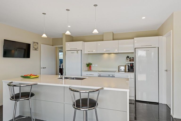 Photo of property in 26 Newbrook Terrace, Darfield, 7510