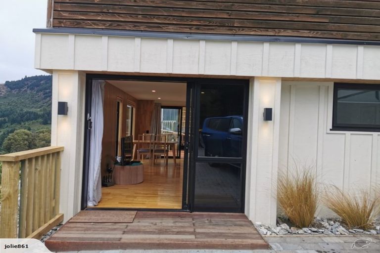 Photo of property in 13 Mckerrow Place, Sunshine Bay, Queenstown, 9300