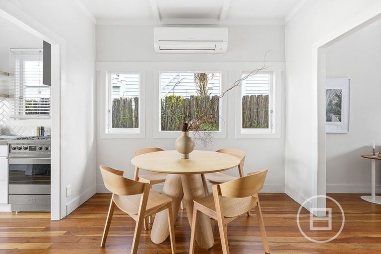 Photo of property in 12 Sefton Avenue, Grey Lynn, Auckland, 1021