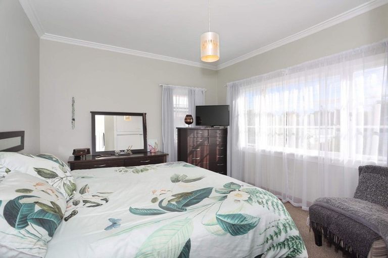 Photo of property in 61 Skerman Street, Marton, 4710