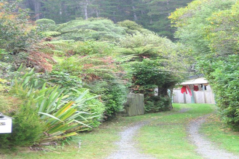 Photo of property in 44 Elmslie Road, Pinehaven, Upper Hutt, 5019