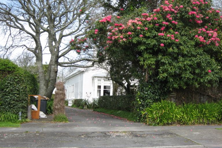 Photo of property in 9a Brookes Street, Inglewood, 4330