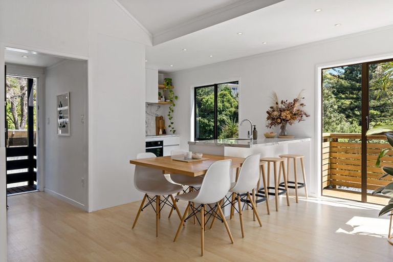 Photo of property in 2/29a Rangatira Road, Birkdale, Auckland, 0626