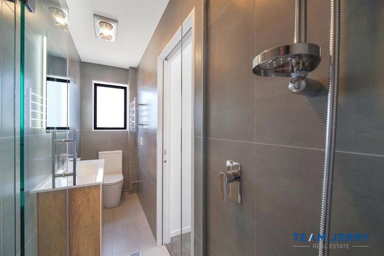 Photo of property in 30 Survila Street, Papakura, 2110