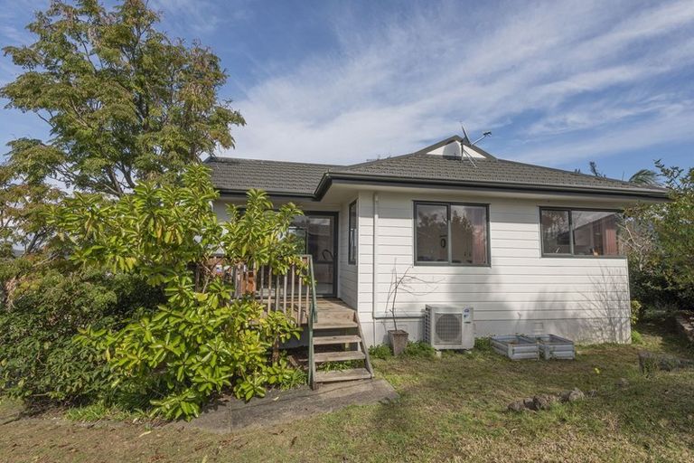 Photo of property in 5 Greenview Way, Te Kamo, Whangarei, 0112