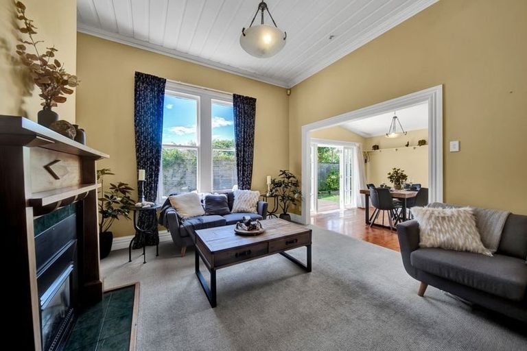 Photo of property in 47 Doralto Road, Frankleigh Park, New Plymouth, 4310
