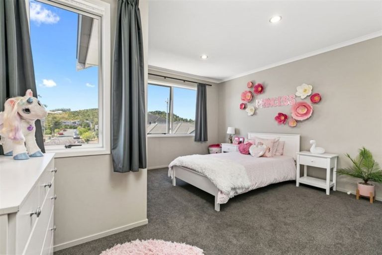 Photo of property in 135 Landing Drive, Pyes Pa, Tauranga, 3112