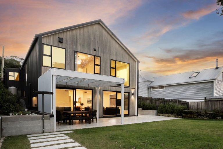 Photo of property in 31 Mysore Street, Khandallah, Wellington, 6035