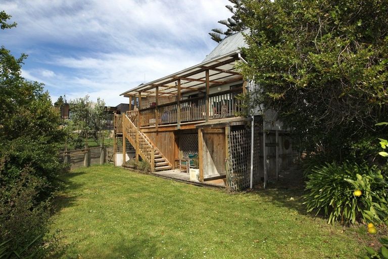 Photo of property in 37a Tauroa Road, Havelock North, 4130