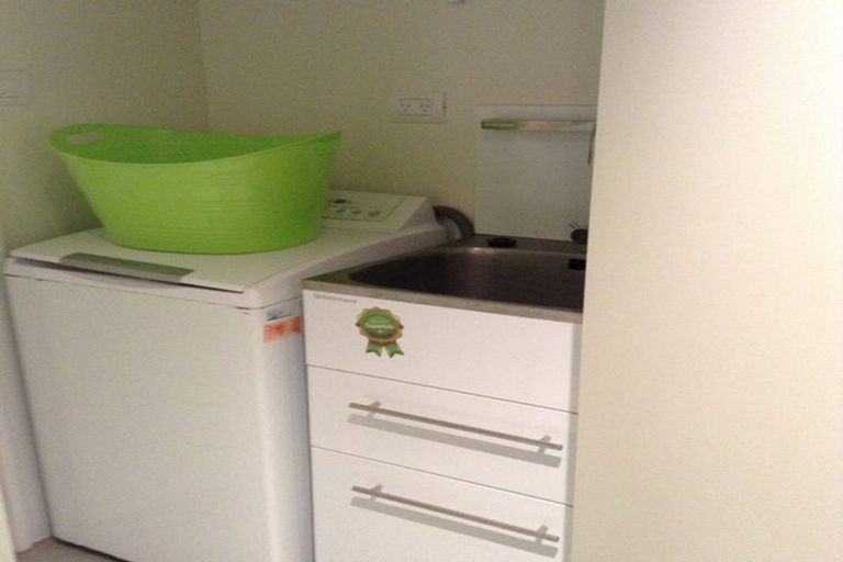 Photo of property in 23 Athol Terrace, Upper Riccarton, Christchurch, 8041