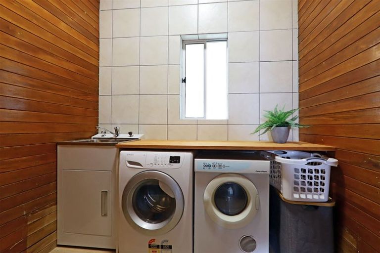 Photo of property in 1006 Outram Road, Akina, Hastings, 4122