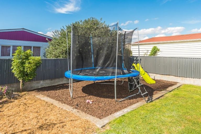 Photo of property in 70 Surrey Road, Springvale, Whanganui, 4501