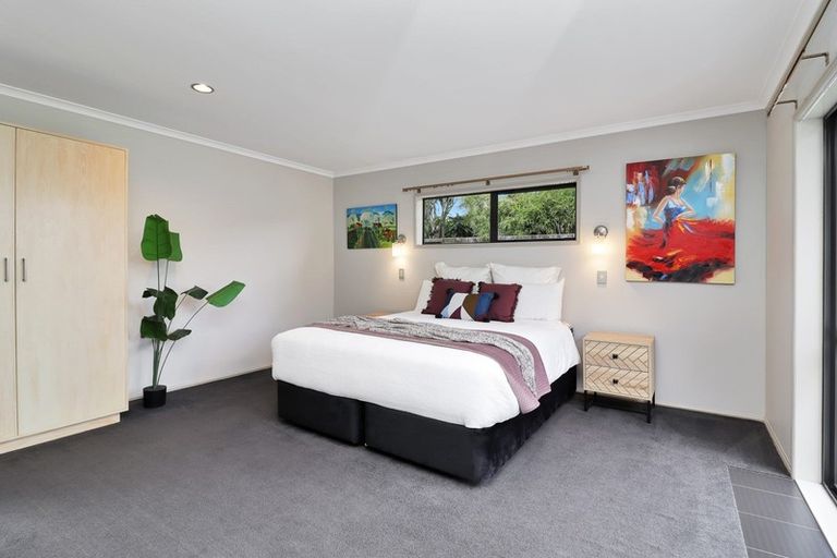 Photo of property in 102 Oriental Parade, Papamoa Beach, Papamoa, 3118