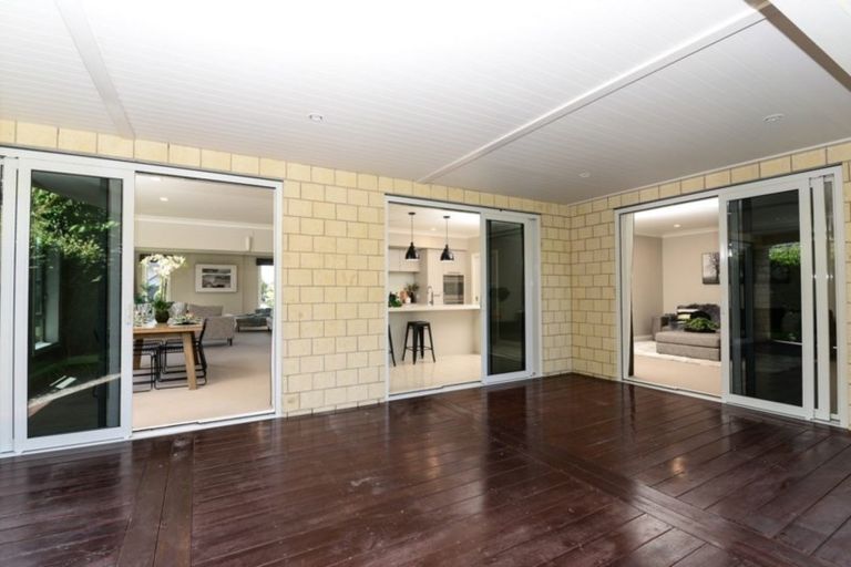 Photo of property in 8 Connor Court, Huntington, Hamilton, 3210