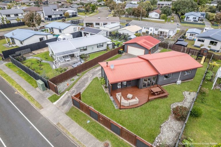 Photo of property in 64 Harbour Road, Ohope, 3121