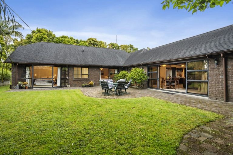 Photo of property in 11 Gracechurch Drive, Flat Bush, Auckland, 2016