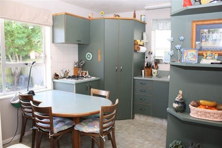 Photo of property in 2/456 Main South Road, Hornby, Christchurch, 8042