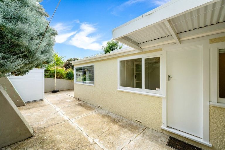 Photo of property in 8a Clyde Street, Oamaru North, Oamaru, 9400