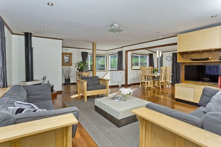 Photo of property in 18 Dene Court Lane, Greenhithe, Auckland, 0632