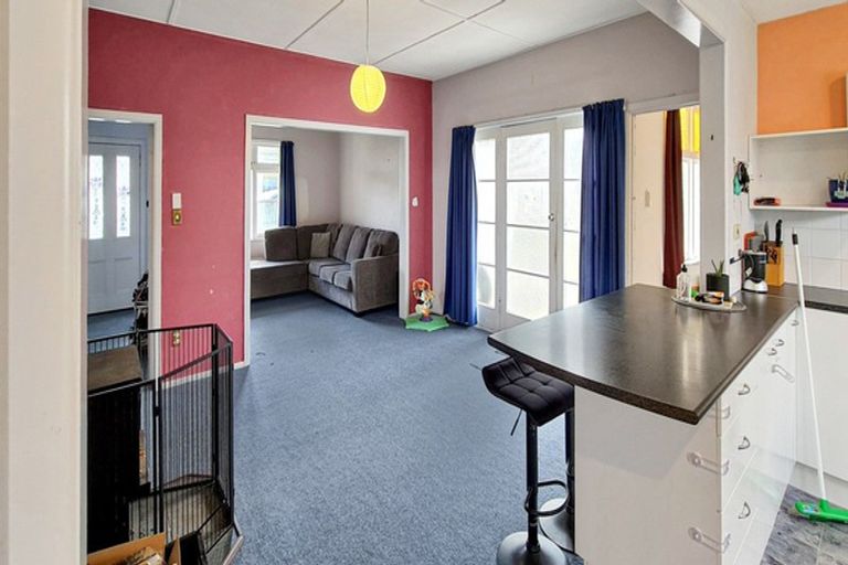 Photo of property in 22 Criterion Street, Bulls, 4818