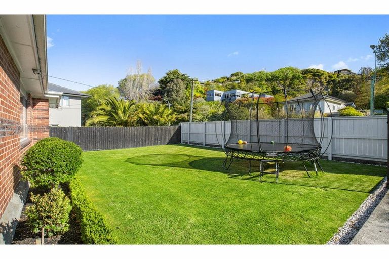 Photo of property in 205 Centaurus Road, Saint Martins, Christchurch, 8022