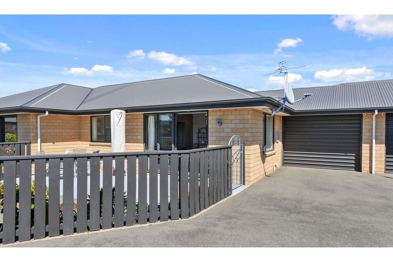 Photo of property in 1/17 Nicholls Road, Halswell, Christchurch, 8025