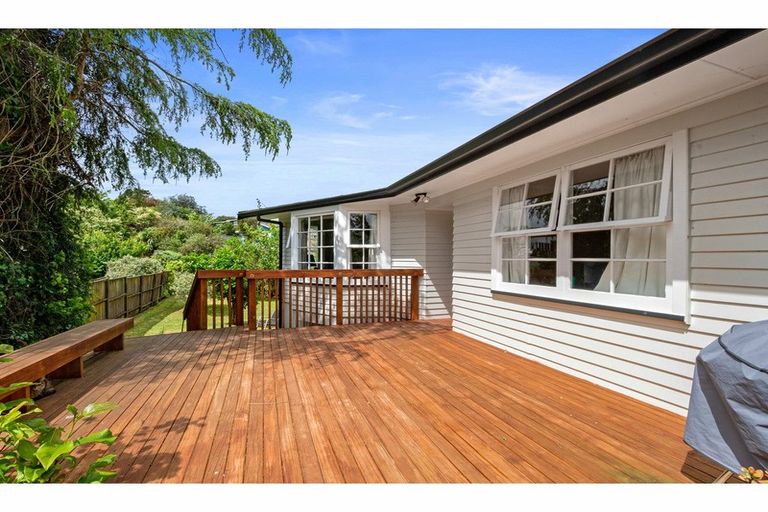 Photo of property in 4 Anich Road, Massey, Auckland, 0614