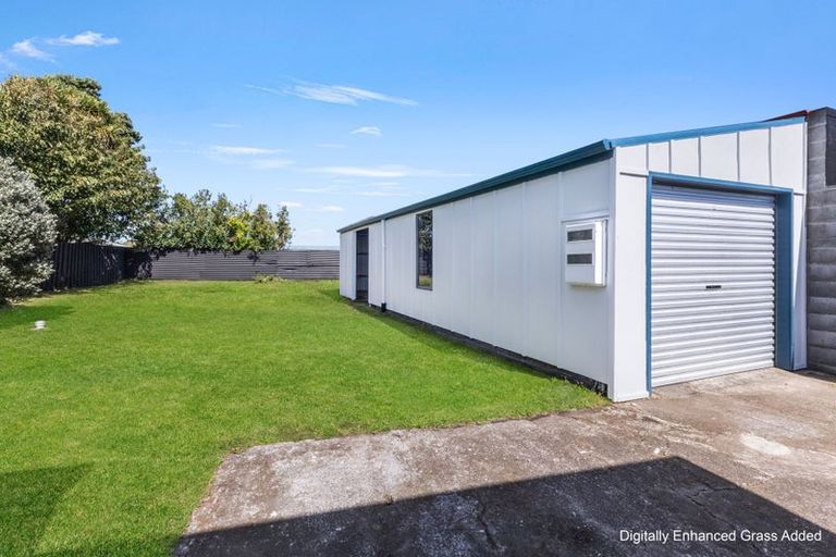 Photo of property in 5 Julian Road, Warea, New Plymouth, 4381