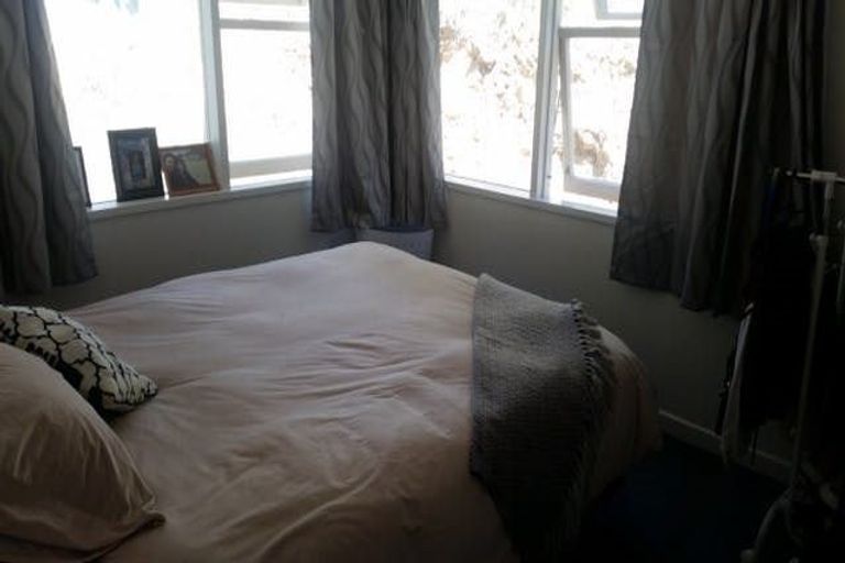 Photo of property in 19 Holmes Grove, Naenae, Lower Hutt, 5011