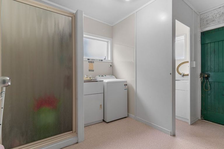 Photo of property in 829 Cove Road, Waipu, 0582