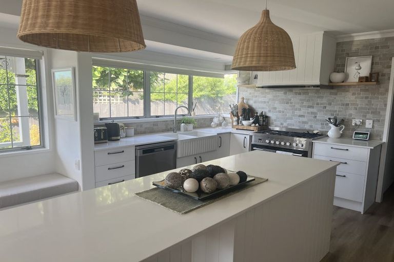 Photo of property in 384b Devonport Road, Tauranga South, Tauranga, 3112